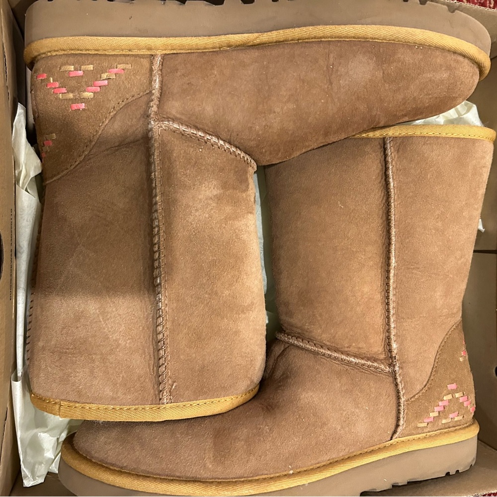 Ugg Rustic Weave Boot Size 8 Us - image 1